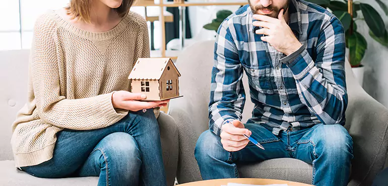 Why Sell Your House During Divorce in Queens, NY?