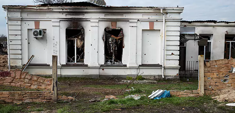 How We Determine a Fair Cash Value for Your Damaged or Distressed Queens Home