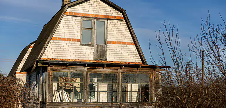 Types of Houses We Buy Without Repairs in Queens, NY
