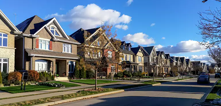 Common Reasons to Sell Your House for Cash in Queens
